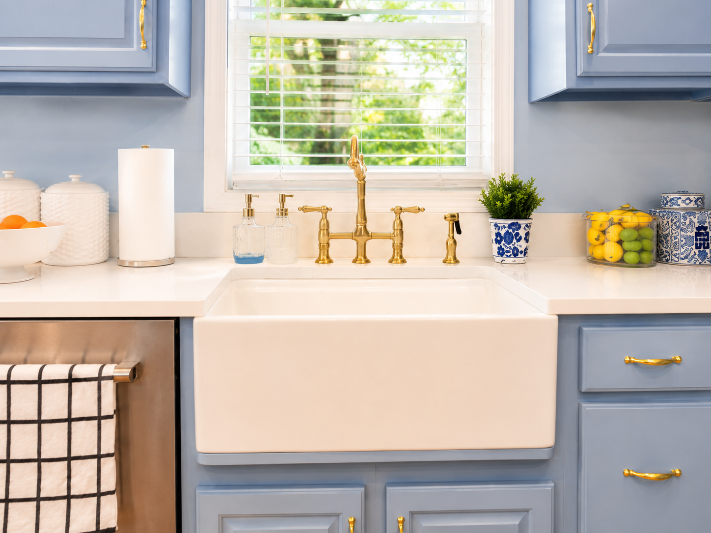 Kitchen Cabinets Remodel and painting_2